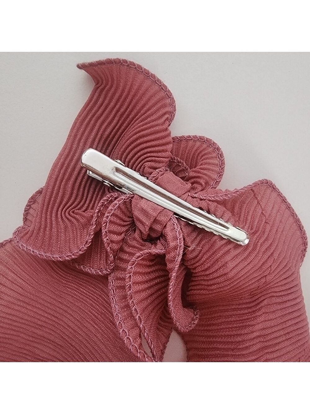 NWT Free People Rizzo Crinkled Bow Rusty Pink - Picture 9 of 13